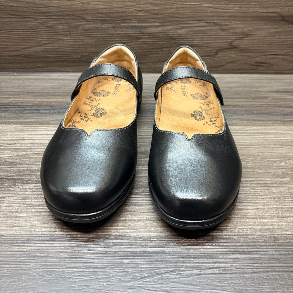 Taos Banter Black Leather Mary Jane Comfort Shoes Womens